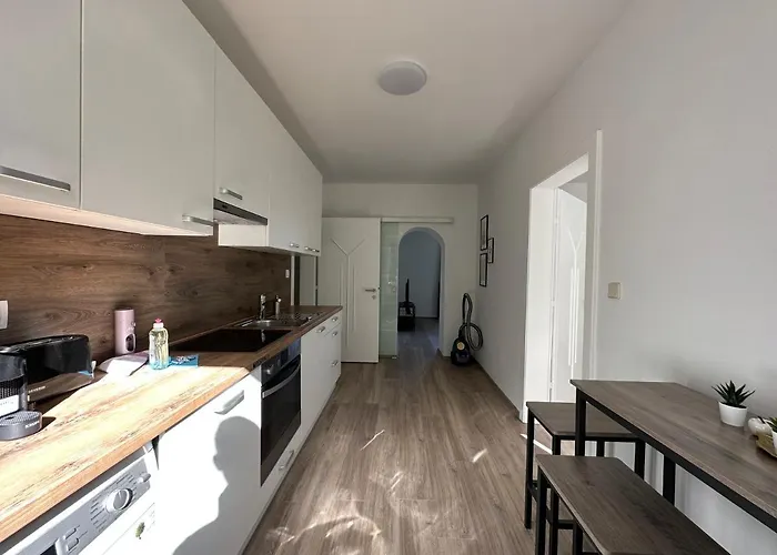 Feelhome-golfclub-balkon-4 Gaeste-wifi-smart Tv *